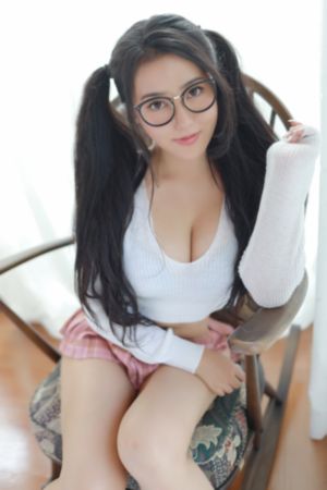时装三级写真秀在线观看_国产剧免费在线播放